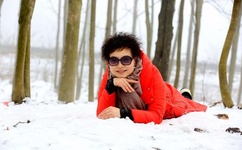 天天躁躁水汪汪人碰人